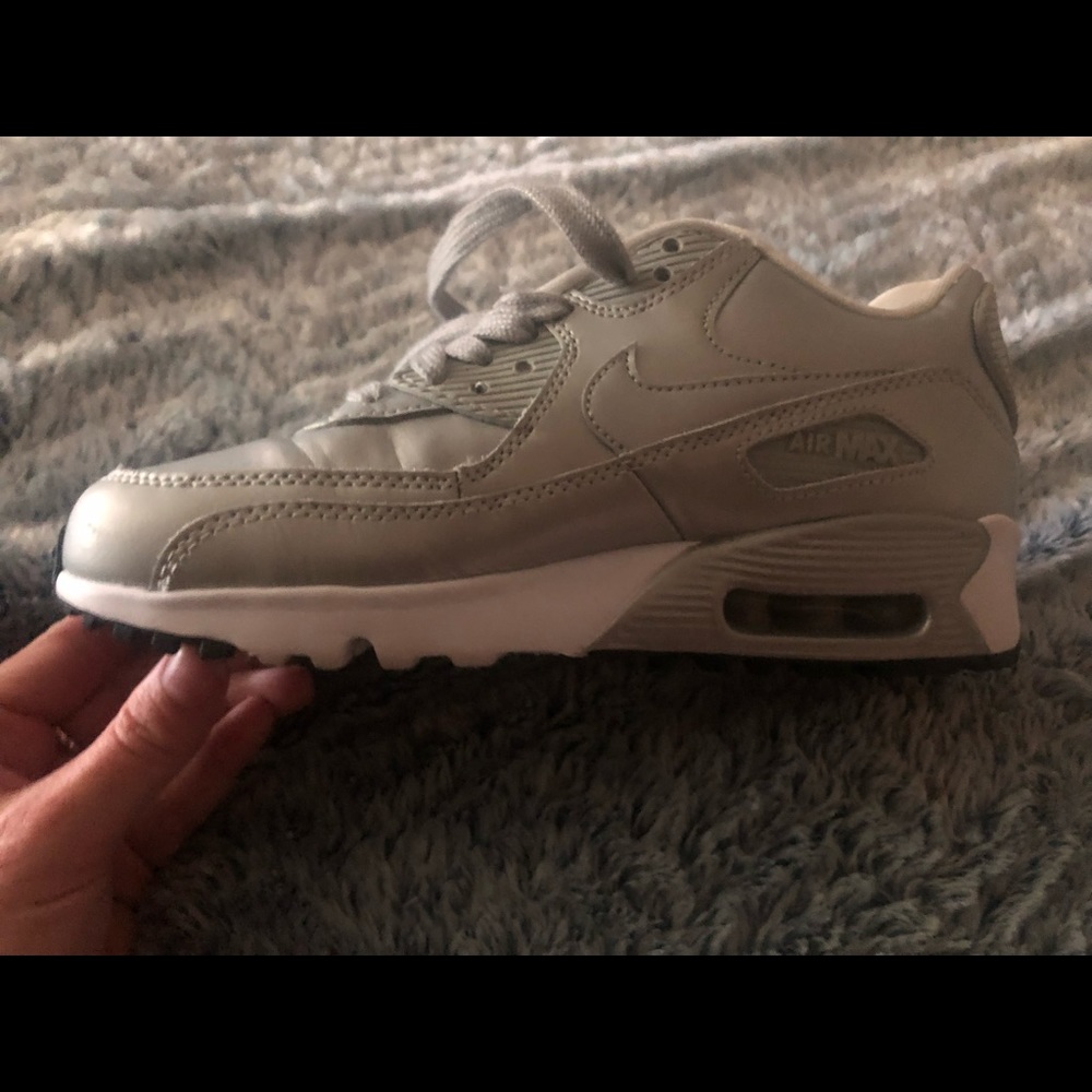 Nike air max size 4